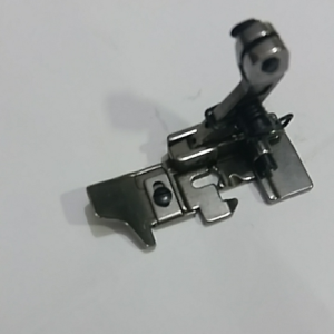 Chân vịt vắt sổ 5 chỉ Juki 2516/3616/3916/6716 3 ly (121-53755)