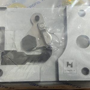 Bộ mặt nguyệt đính cúc đầy đủ Juki 373 StrongH (B1241-373-OBO)