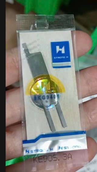 Dao 2 kim xén viền Strong H (KE905.3A)