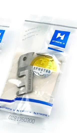 Dao động 1 kim thớt dài HIKARI Strong H (0281350300)