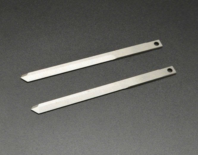 Dao máy cắt tự động Lactra 88 * 5.5 * 1.5mm (801220)