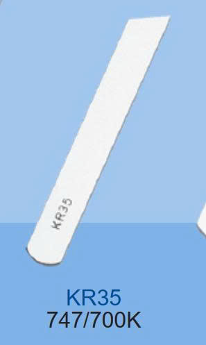 Dao dưới máy vắt sổ Siruba StrongH (KR35)